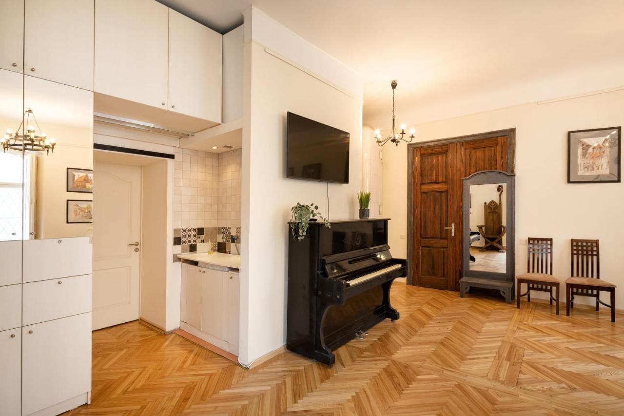 Old Riga Historical One Bedroom Apartment Exterior photo